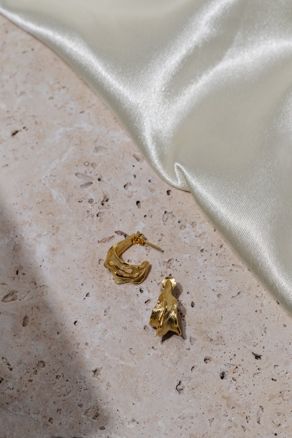 Aria Earrings - Gold