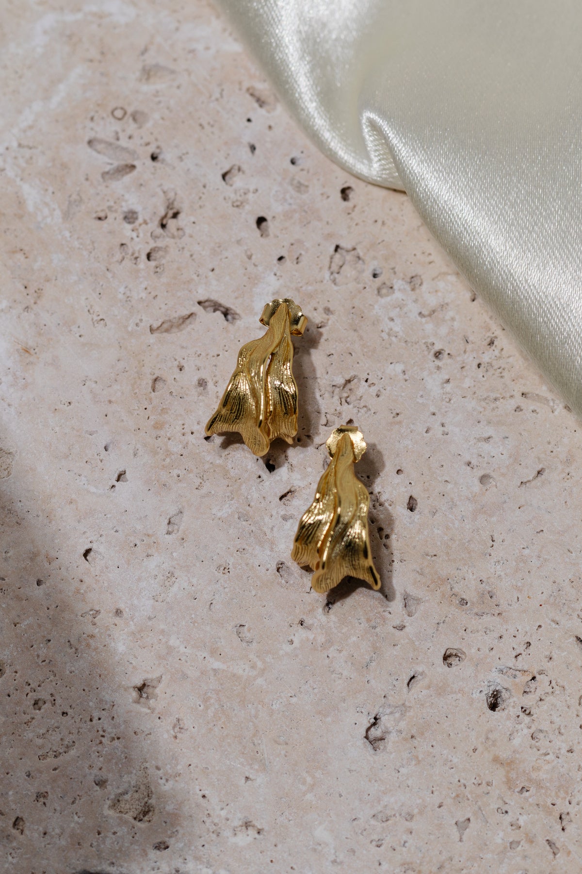 Aria Earrings - Gold